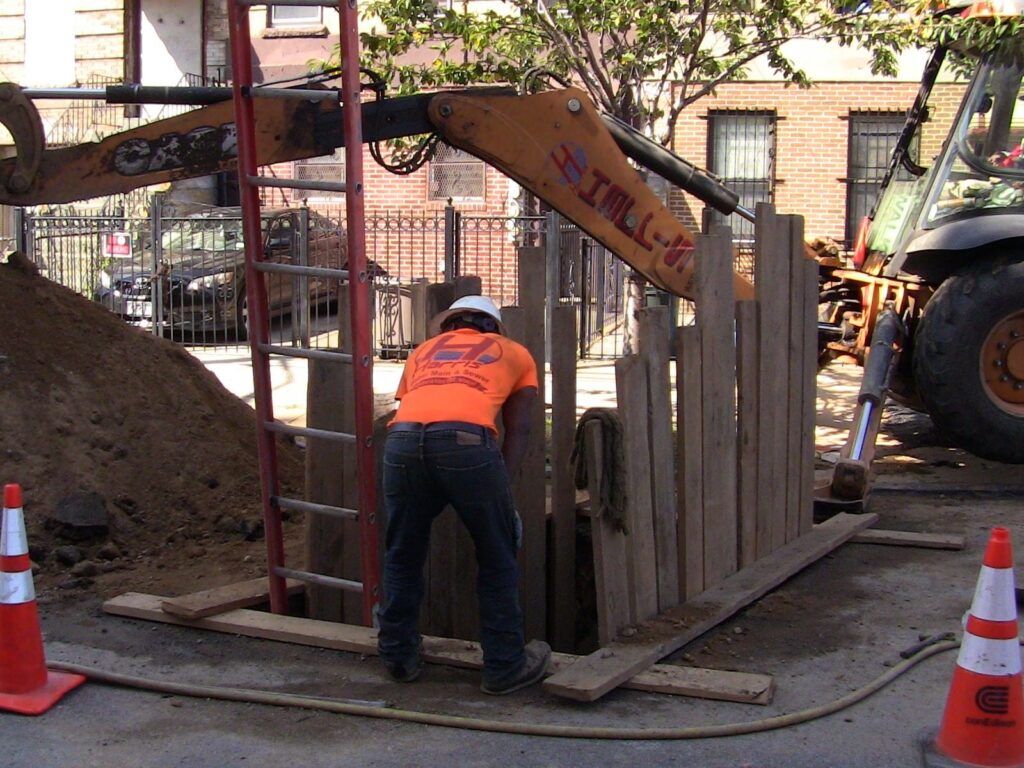 Roadway Sinkhole Caused by Broken Sewer Pipe – Bensonhurst Brooklyn