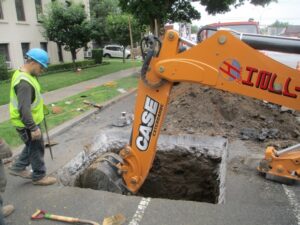 Excavating for wet connection