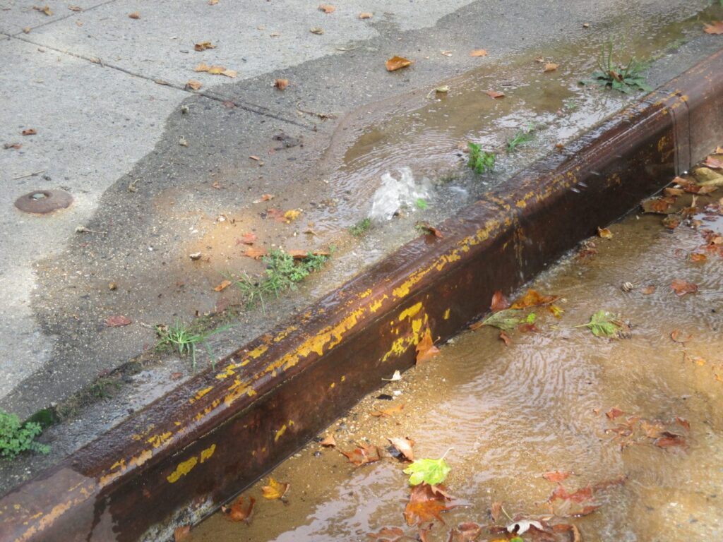 What to Do If Water Seeping Through the Sidewalk – Water Main Repair