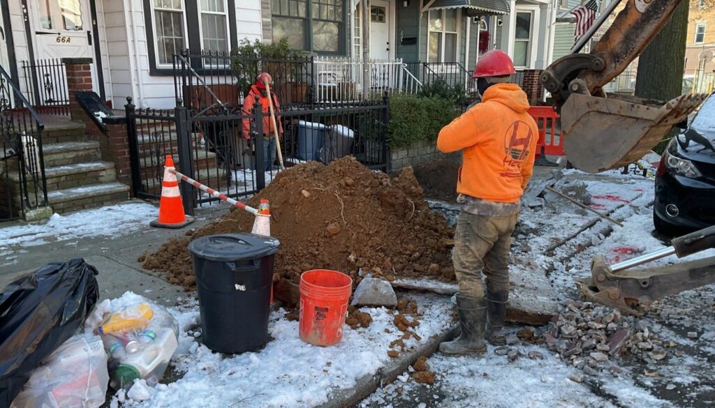 The Severity Spectrum of Water Main Leaks