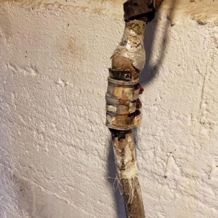 How Much Lead Does a Lead Pipe Leak Into Water?